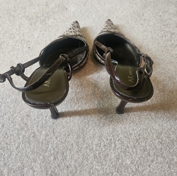 Anne Klein kitten heel 7 - Picture 4 of 5